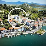 Familiy Navis With Heated Pool