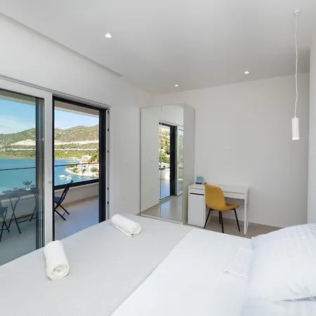 Villa Familiy Navis With Heated Pool *