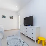 Familiy Navis With Heated Pool Βίλα *