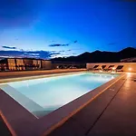 Familiy Navis With Heated Pool Rogotin