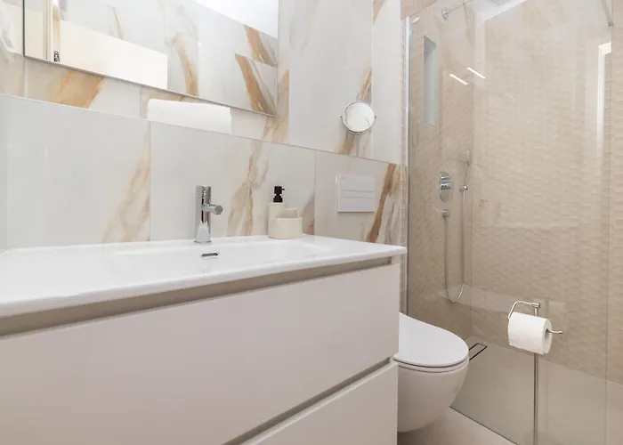 וילה Familiy Navis With Heated Pool Rogotin